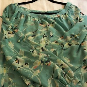 Long sleeve blouse with bows down sleeve